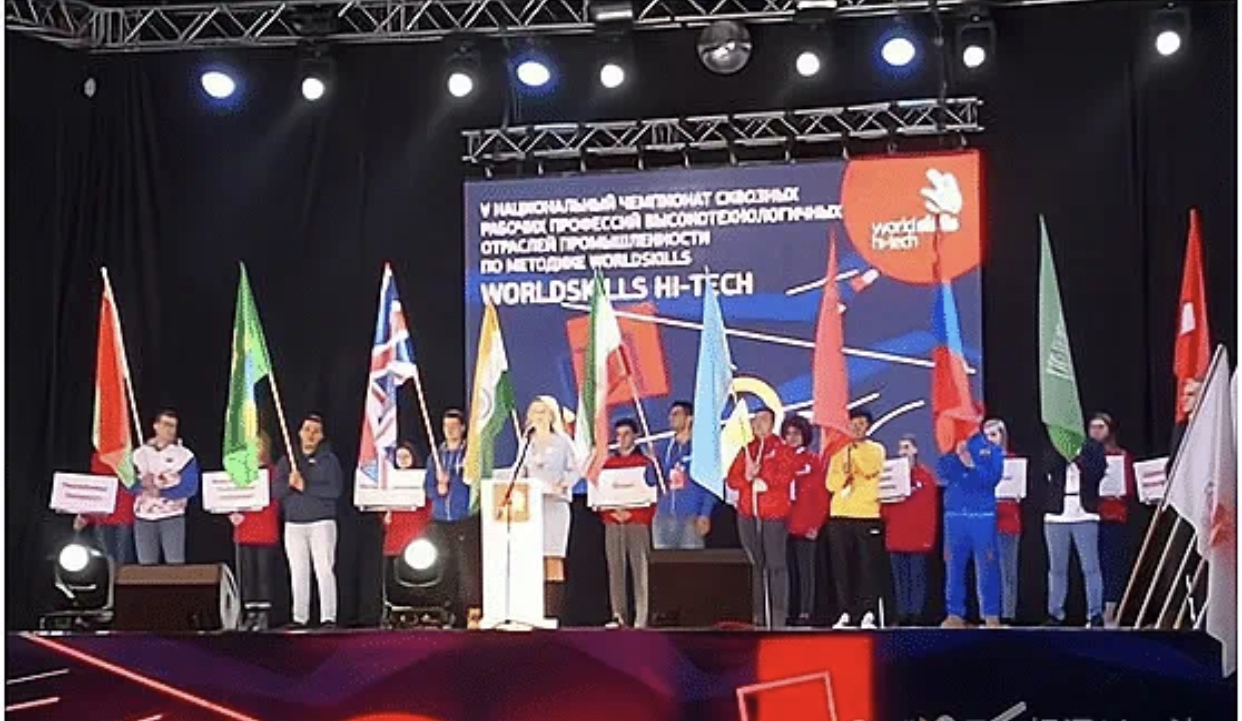 雷火电竞充值-创造历史辉煌，运动员们闯进决赛争夺奖牌