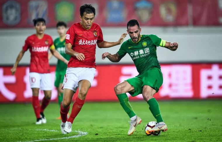 延边取得关键胜利，摆脱中超保级危机的简单介绍