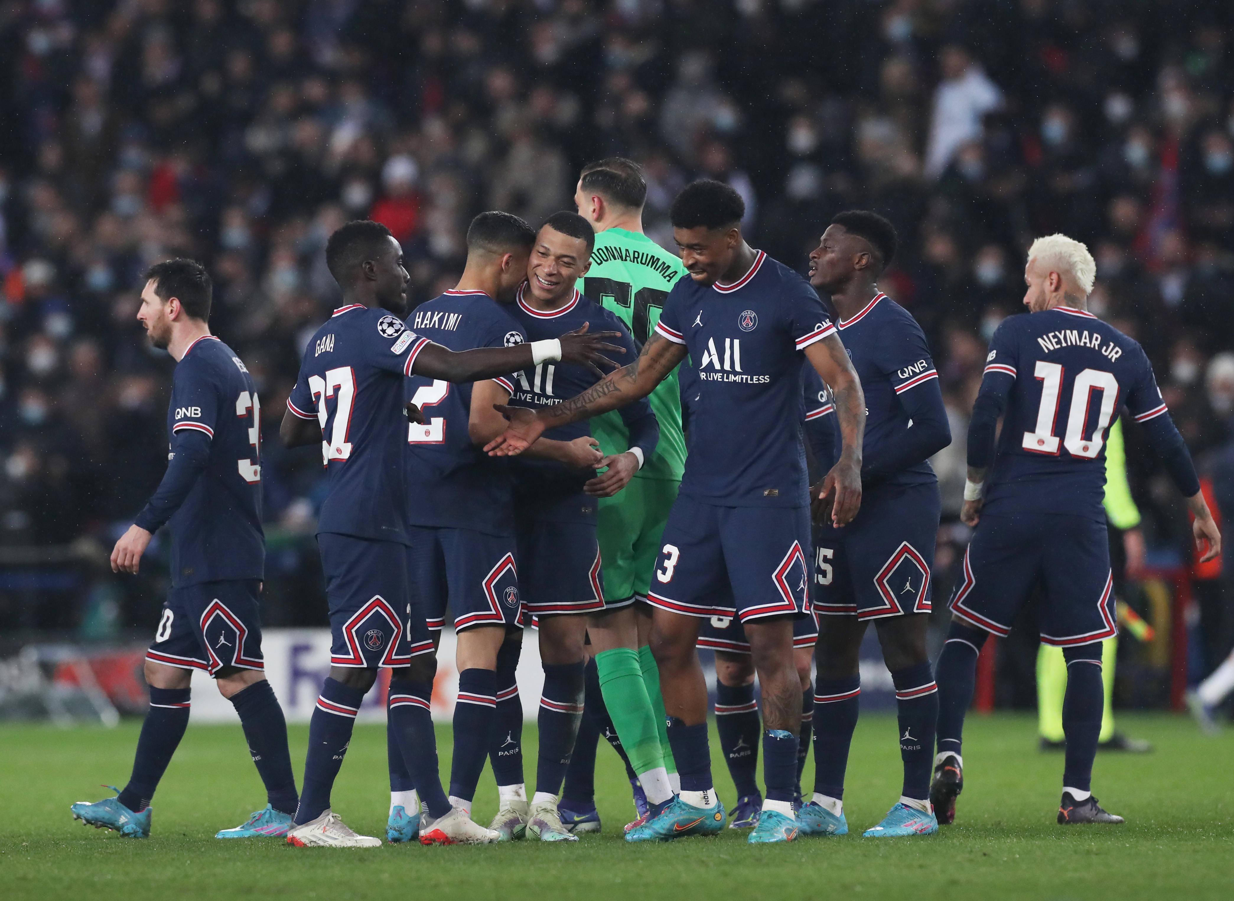 雷火电竞下载-士气高昂，球队备战全力以赴的简单介绍