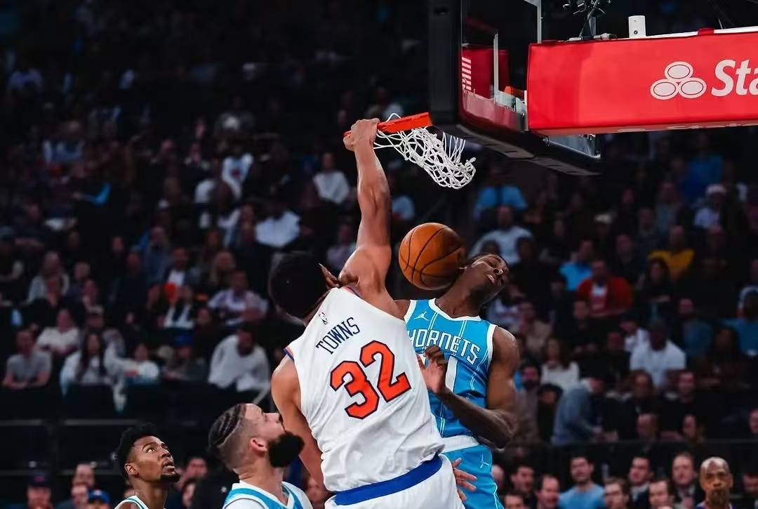 雷火电竞app-尼克斯队员沉寂久远，球队缺少领袖