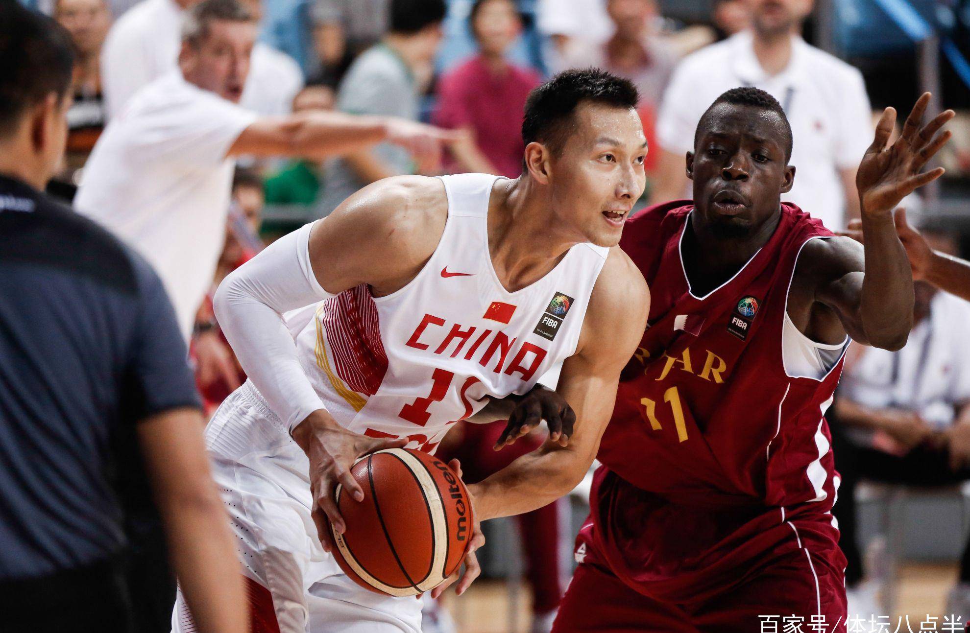 雷火电竞-雄鹿鏖战国王，易建联点燃赛场