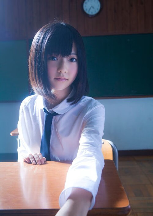 蔚蓝海岸的统治印记，黄喜灿闪耀摩纳哥，个人 brilliance 碾碎几内亚