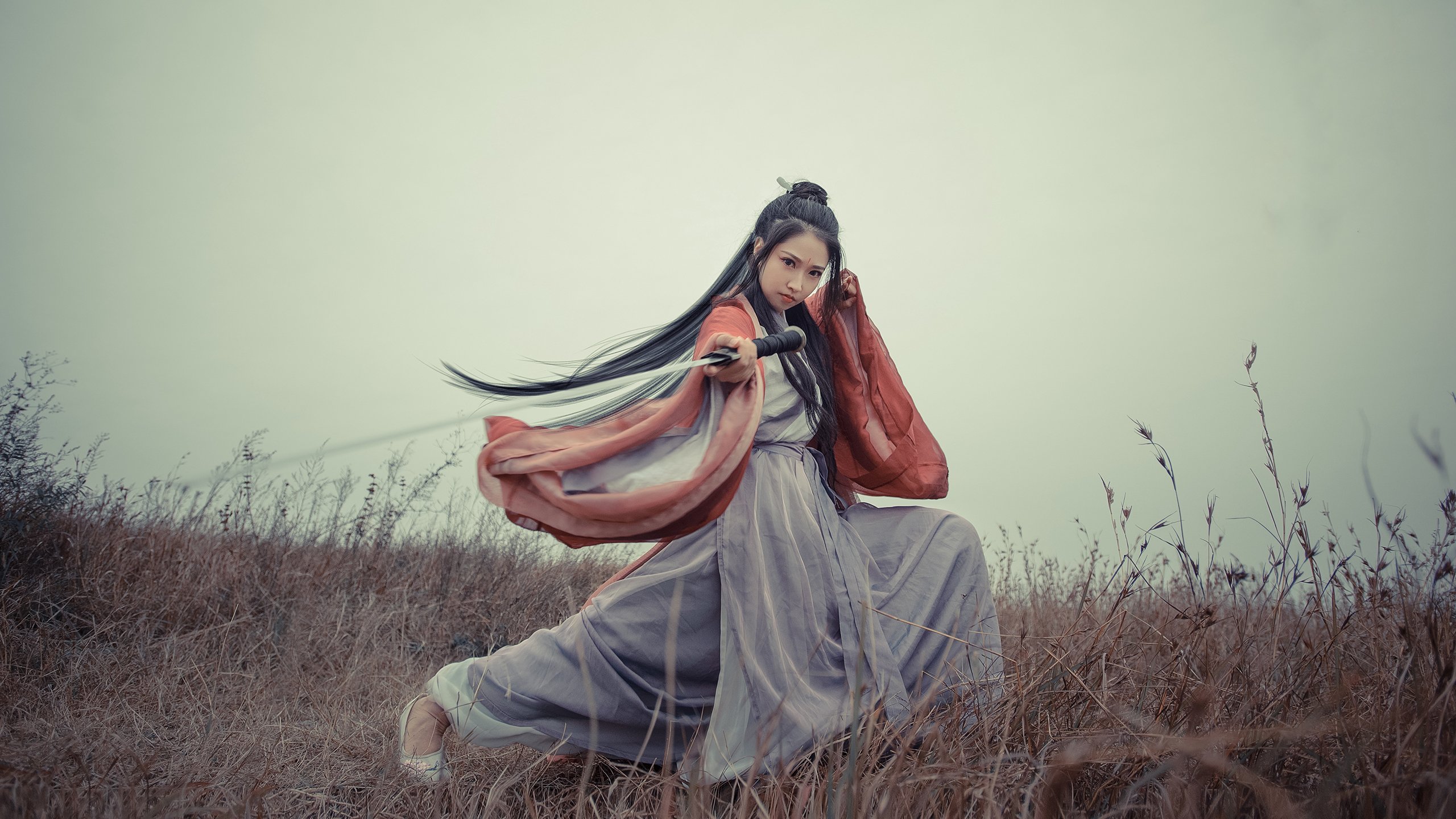 攻守双锁,范戴克铸就钢铁防线,多特蒙德战术完胜压制莱比锡