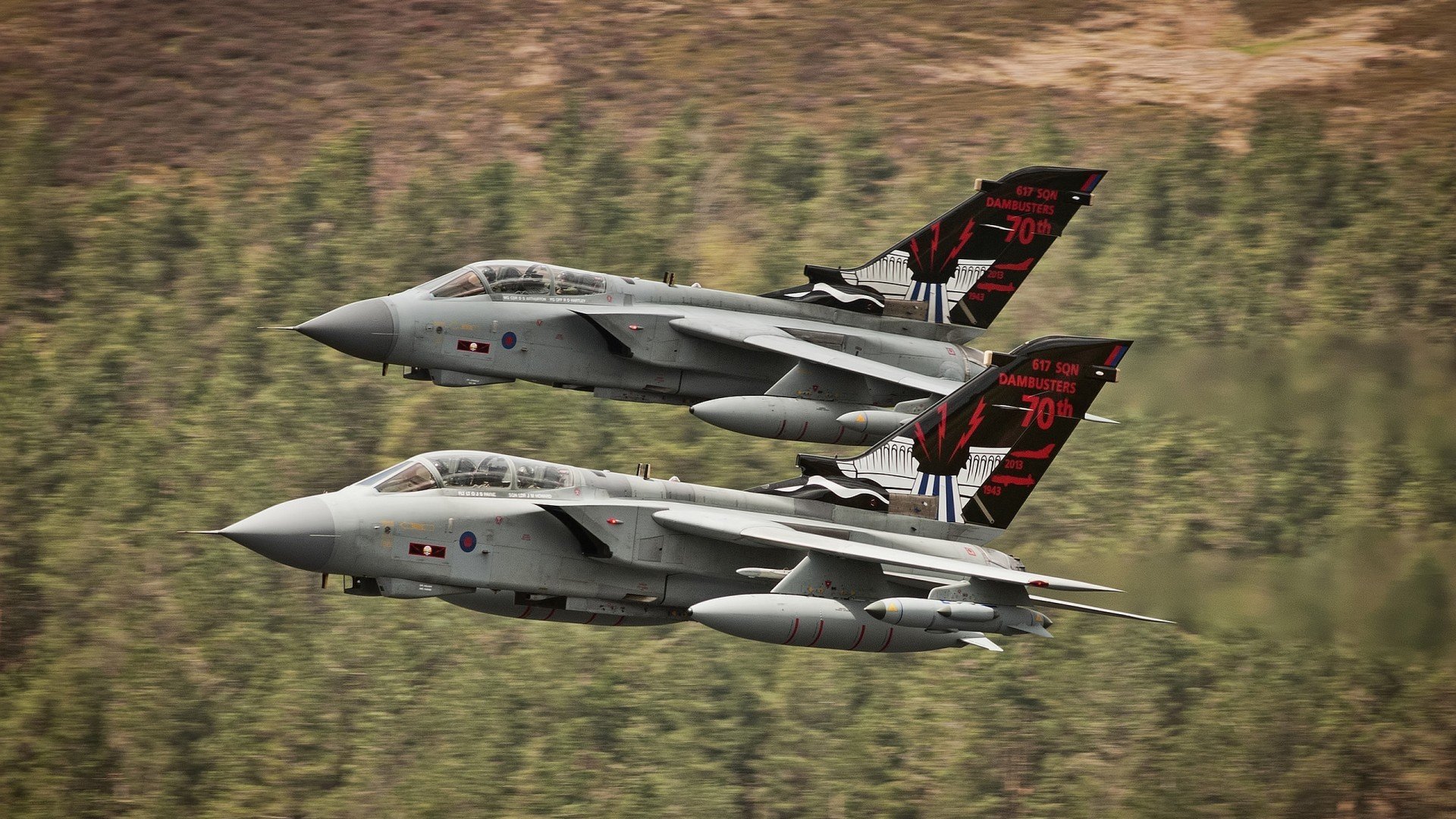 禁区冰封,华丽45分!米切尔让对阵篮网变成个人征服秀,最佳无争议