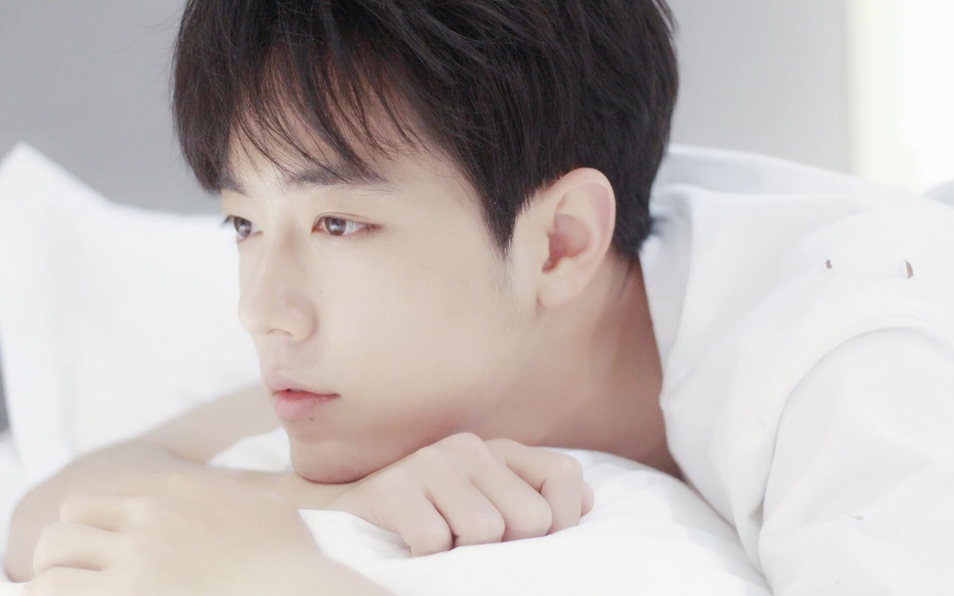 北非雄狮撕裂冰岛防线,当奥利维耶化身大场面先生,胜利成为唯一的旋律